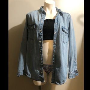 H&M Denim / Chambray button down shirt
